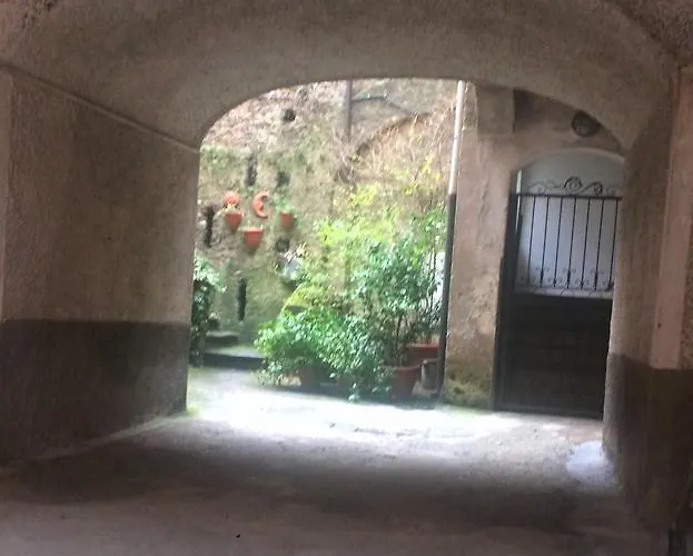 L'arco Di Corso Garibaldi 202 Soveria Mannelli